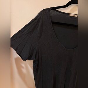 Marine Layer Scoop Neck Tee – Black – Size L